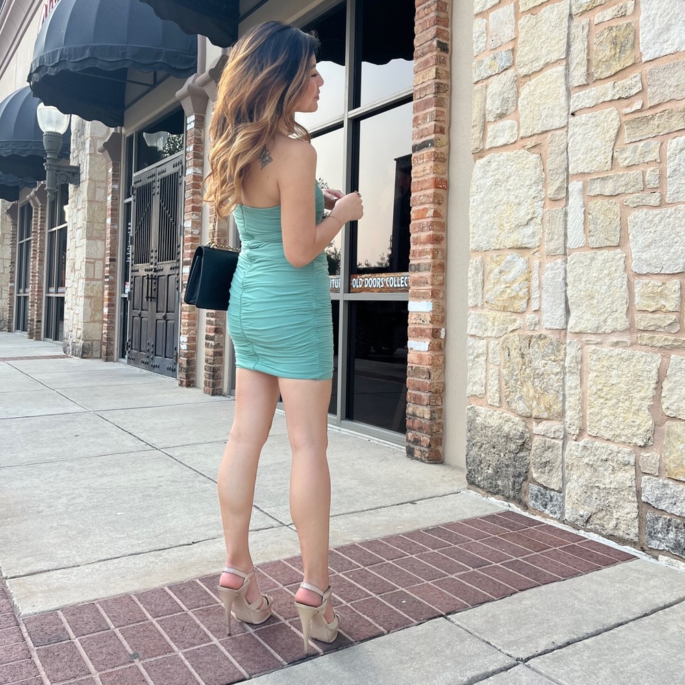 Oh polly strapless mini dress in mint green